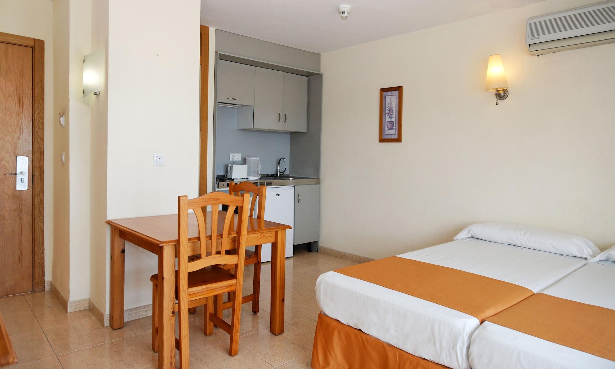 Aparthotel Reco Des Sol San Antonio  Eksteriør bilde
