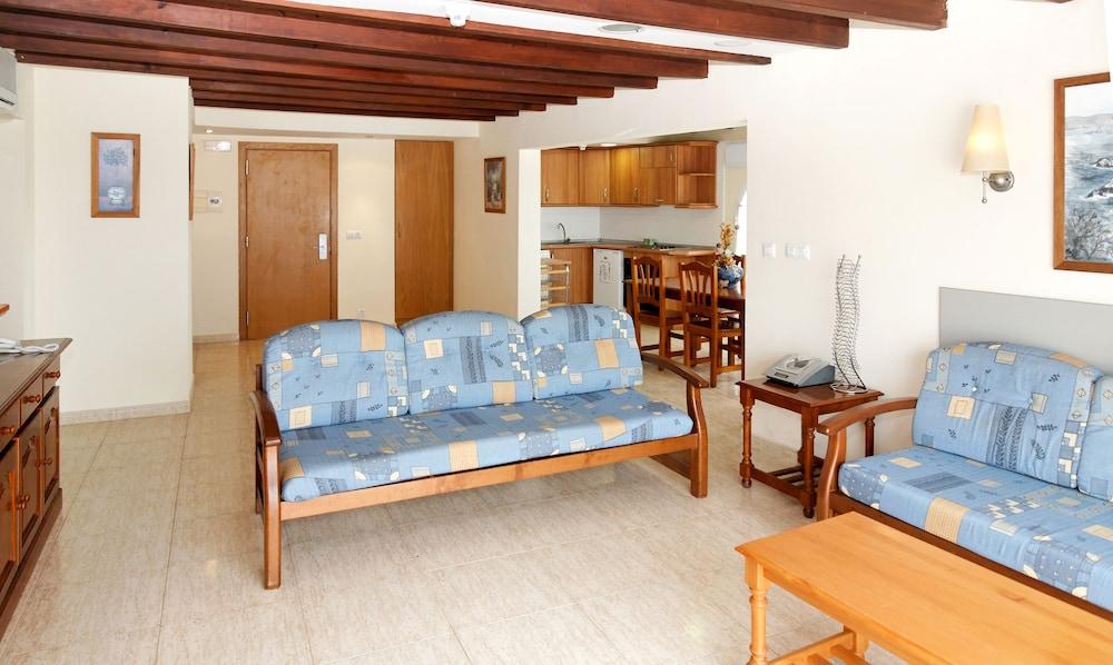 Aparthotel Reco Des Sol San Antonio  Eksteriør bilde