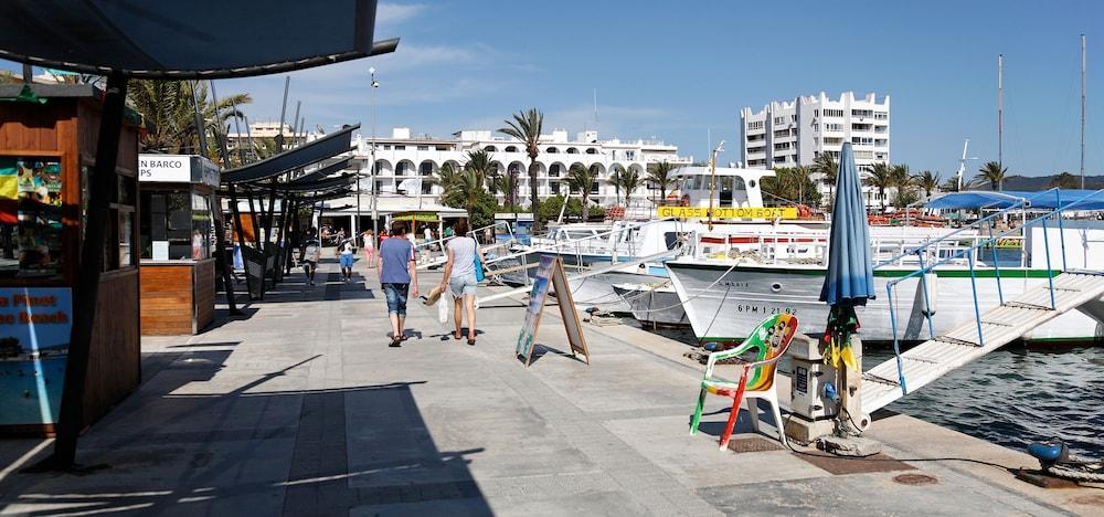 Aparthotel Reco Des Sol San Antonio  Eksteriør bilde