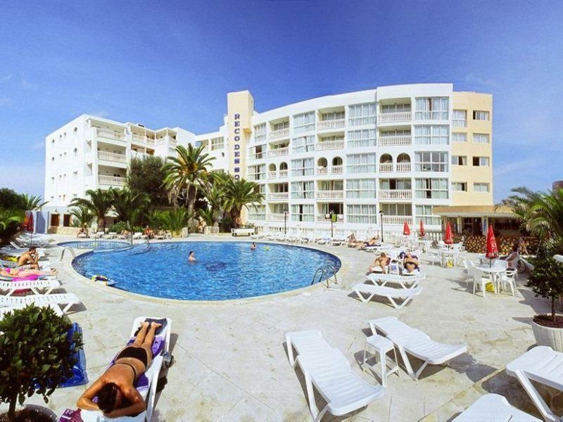 Aparthotel Reco Des Sol San Antonio  Eksteriør bilde