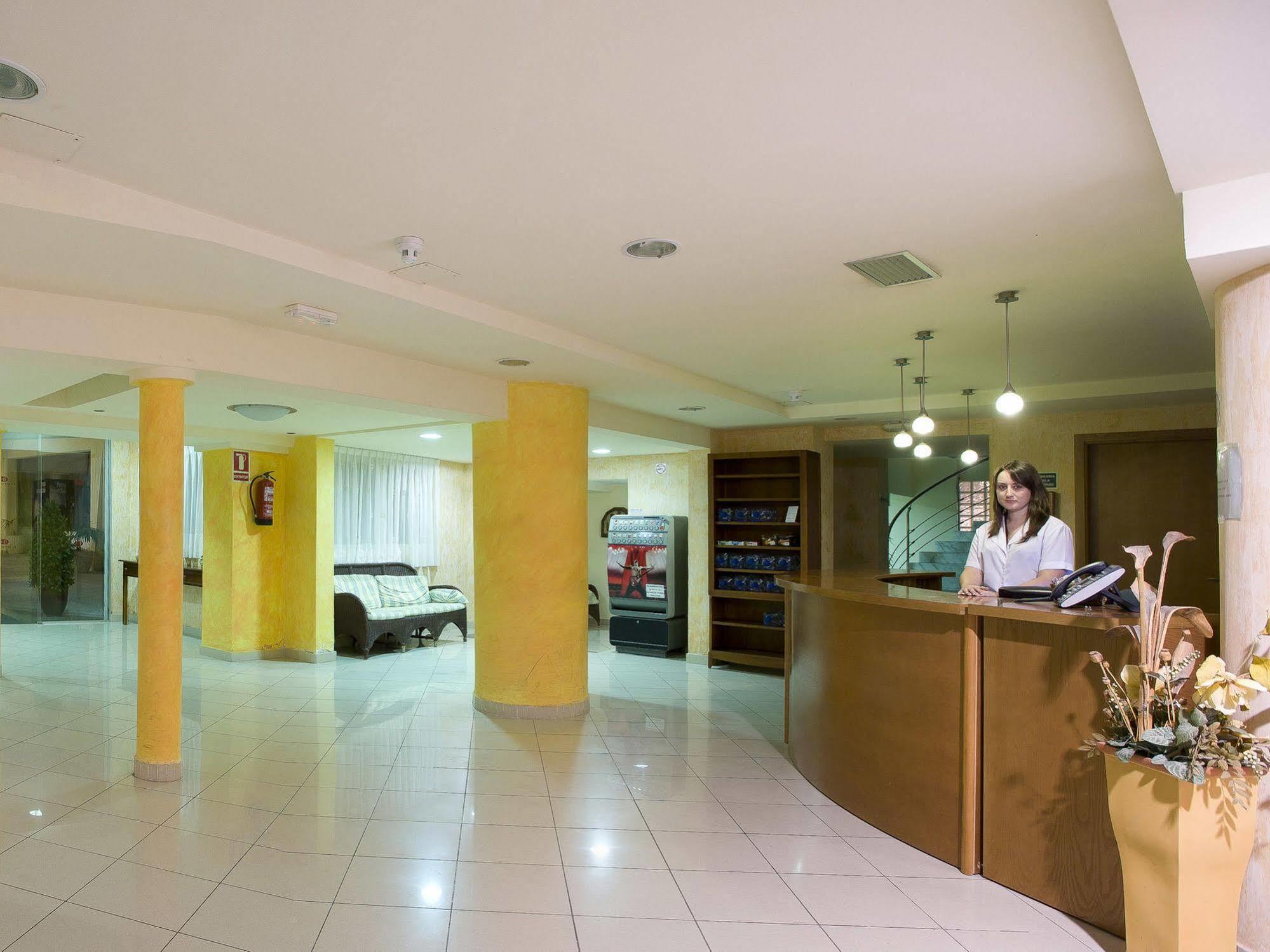 Aparthotel Reco Des Sol San Antonio  Eksteriør bilde