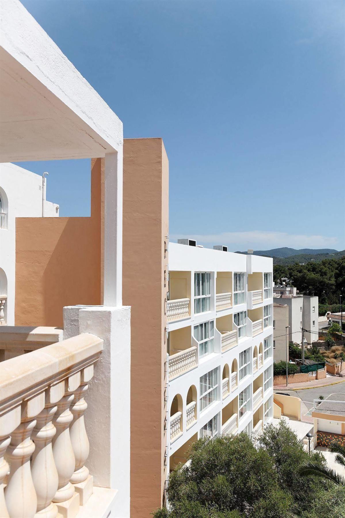 Aparthotel Reco Des Sol San Antonio  Eksteriør bilde